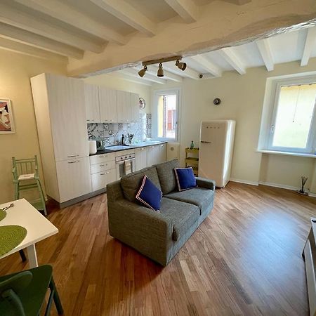 Buro Nel Borgo Lägenhet Parma Exteriör bild