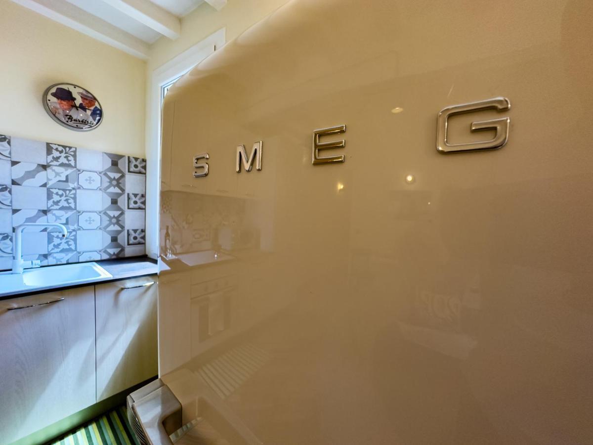 Buro Nel Borgo Lägenhet Parma Exteriör bild
