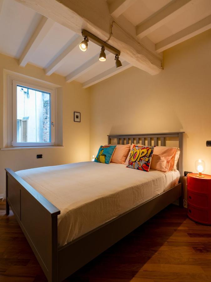 Buro Nel Borgo Lägenhet Parma Exteriör bild