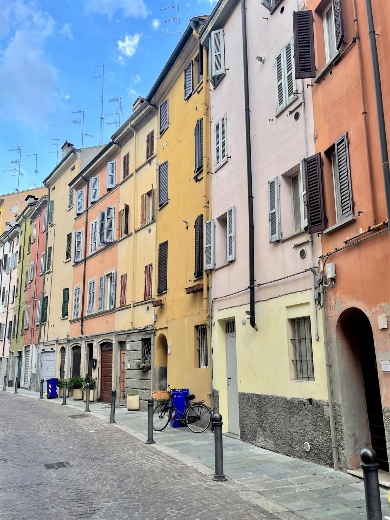 Buro Nel Borgo Lägenhet Parma Exteriör bild